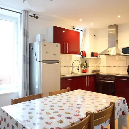 Bel F4 Au 2eme Etage Sans Ascenseur, Centre Mont-dore, 3 Chambres, Bien Equipe, Capacite 6 Pers - Fr-1-415-24 Apartment *